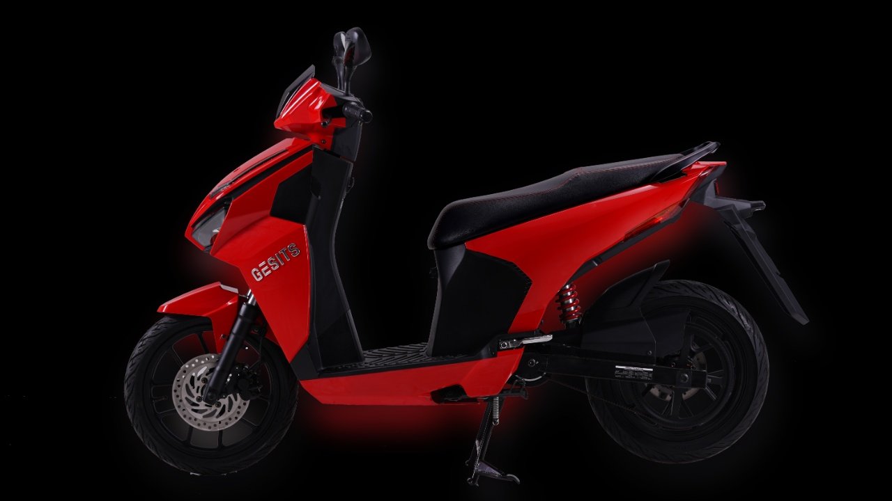 Gesits G1: Skutik Listrik Gesit dengan Tiga Mode Berkendara